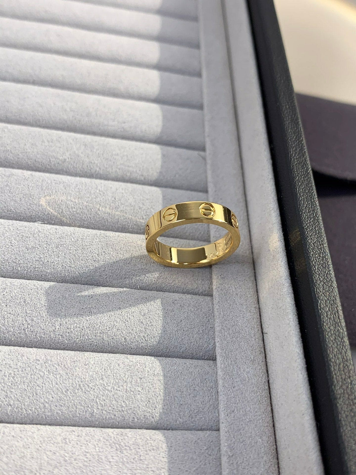 18K Celestial Love Wedding 4mm Ring