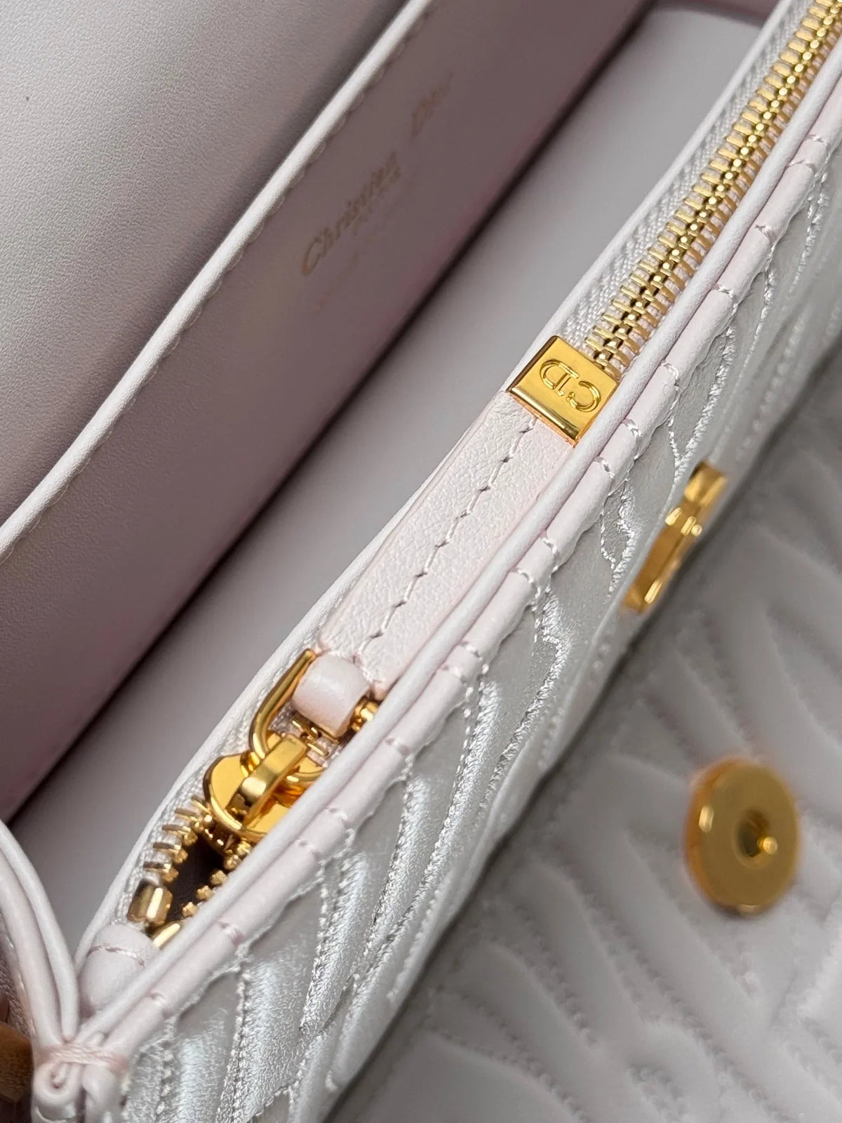 2026 Exquisite+leather+bags-367