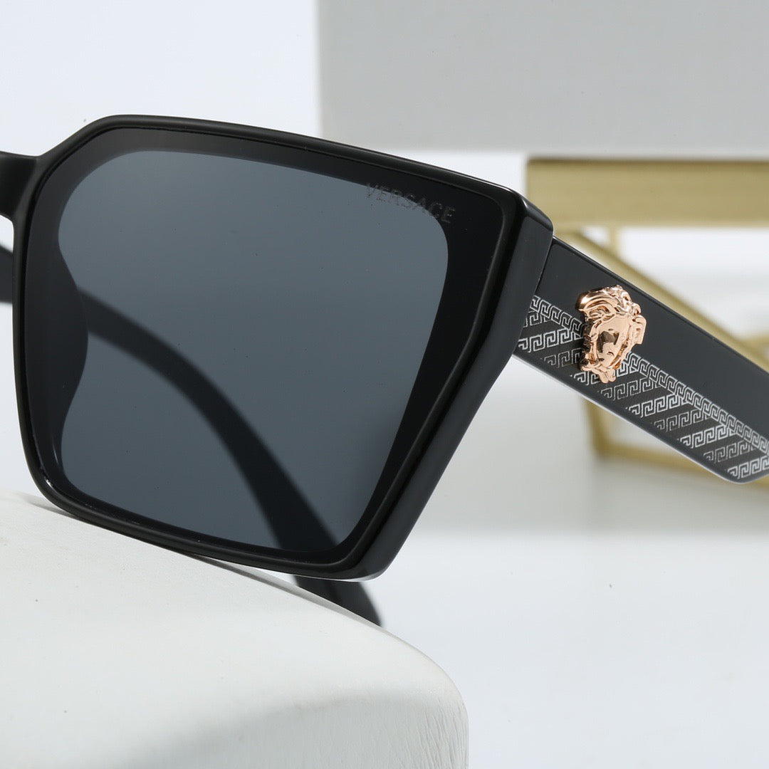 2026 Vintage Square Emblem Sunglasses