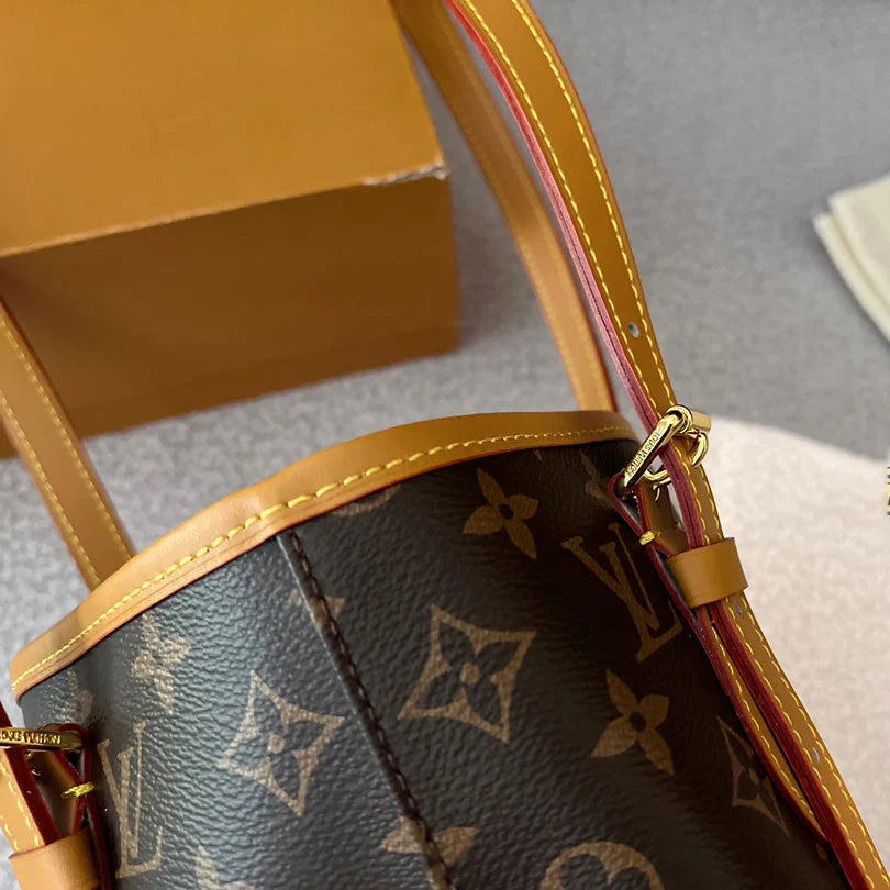 2026 Exquisite+leather+bags-537