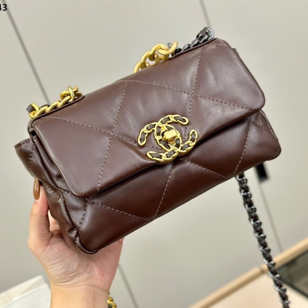 19 Mini Smooth Leather Flap Bags Brown 20cm 22 New Collection Bag Flap Bag
