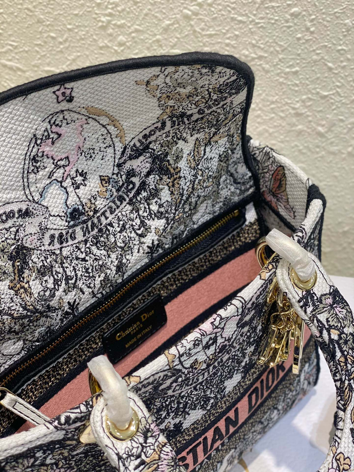 2026 Exquisite+leather+bags-142