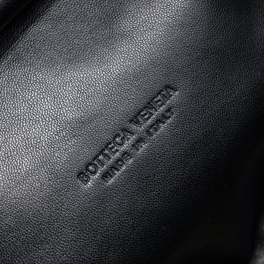 2026 Exquisite+leather+bags-89