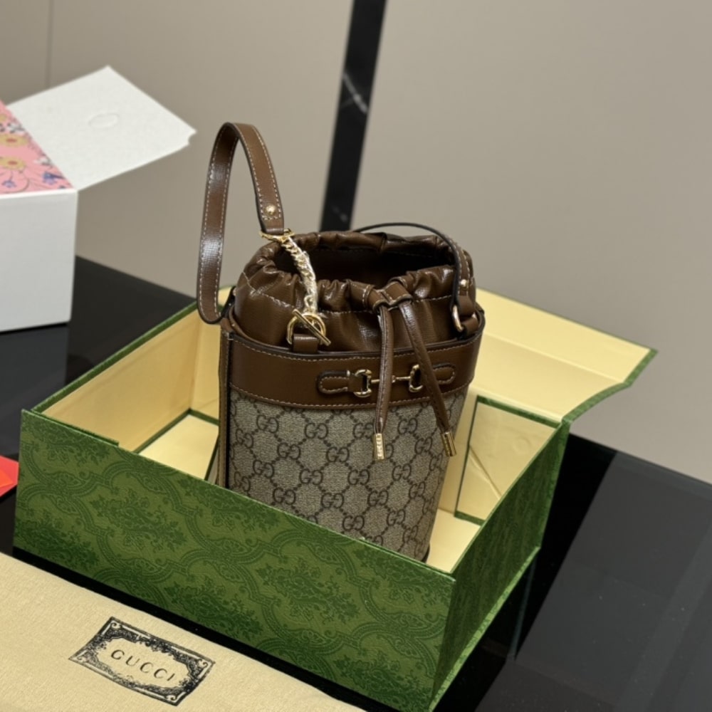 Horsebit 1955 Small GG Monogram Canvas Bucket Bag Brown 18Cm Horsebit 1955 Bag