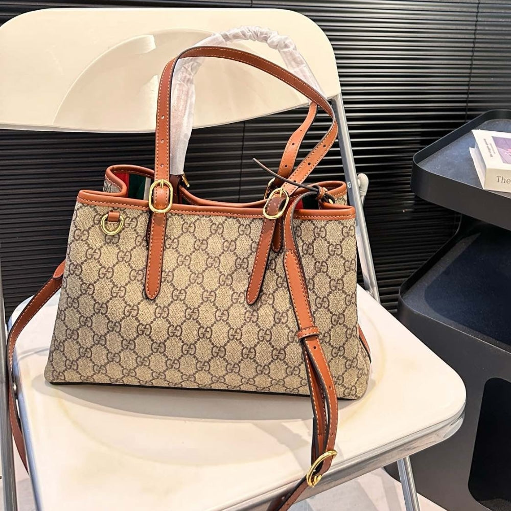 GG Emblem Small GG Supreme Canvas Tote Bag Beige And Brown 31Cm 815214 FAD6L 9758 Emblem Bag