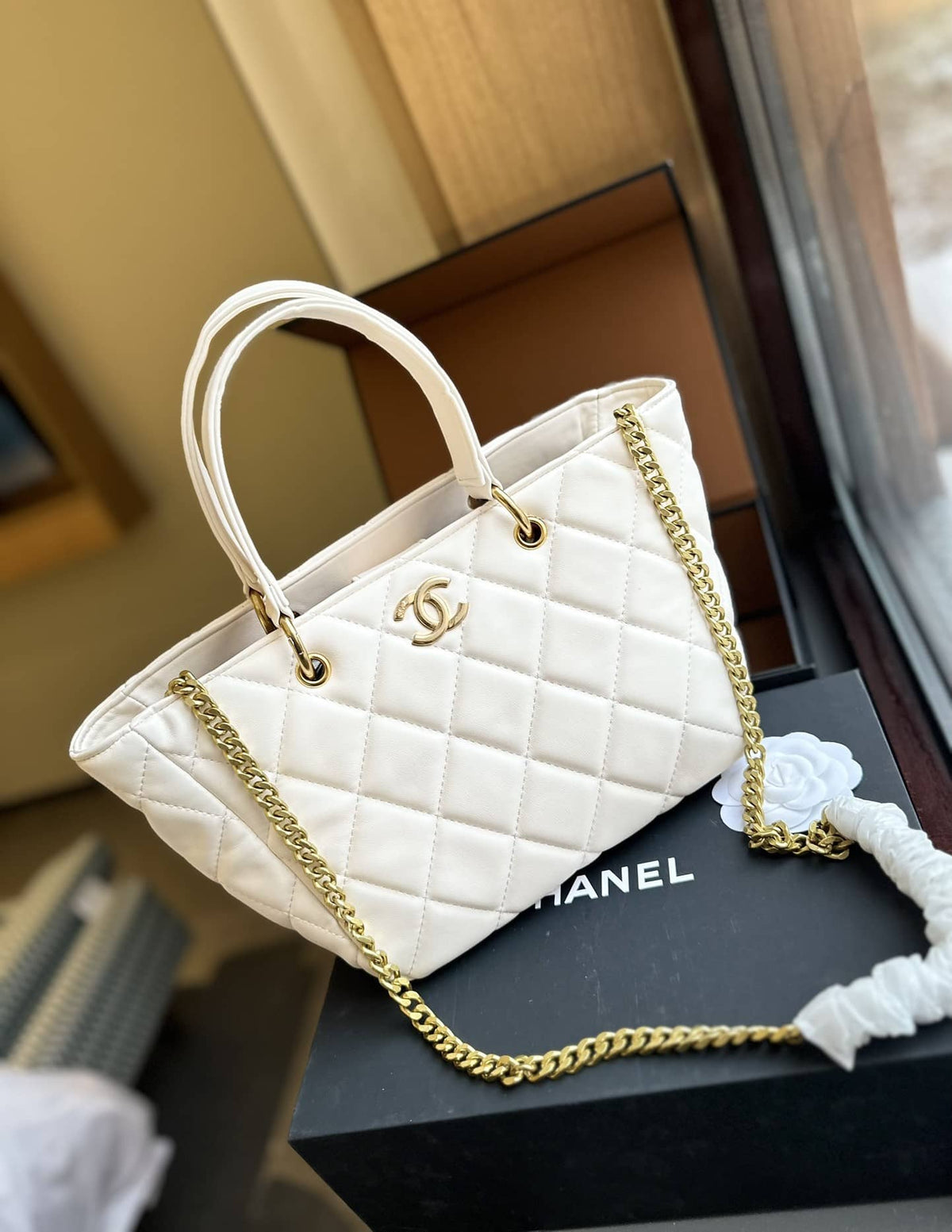 Small Smooth Leather Shopping Tote Bag White 25cm AS4188 22 New Collection Bag Shopping Bag