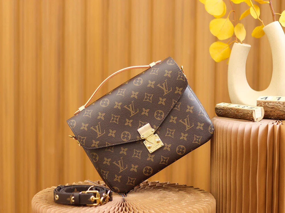 2026 Exquisite+leather+bags-285