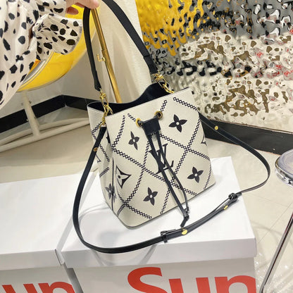 2026 Exquisite+leather+bags-509