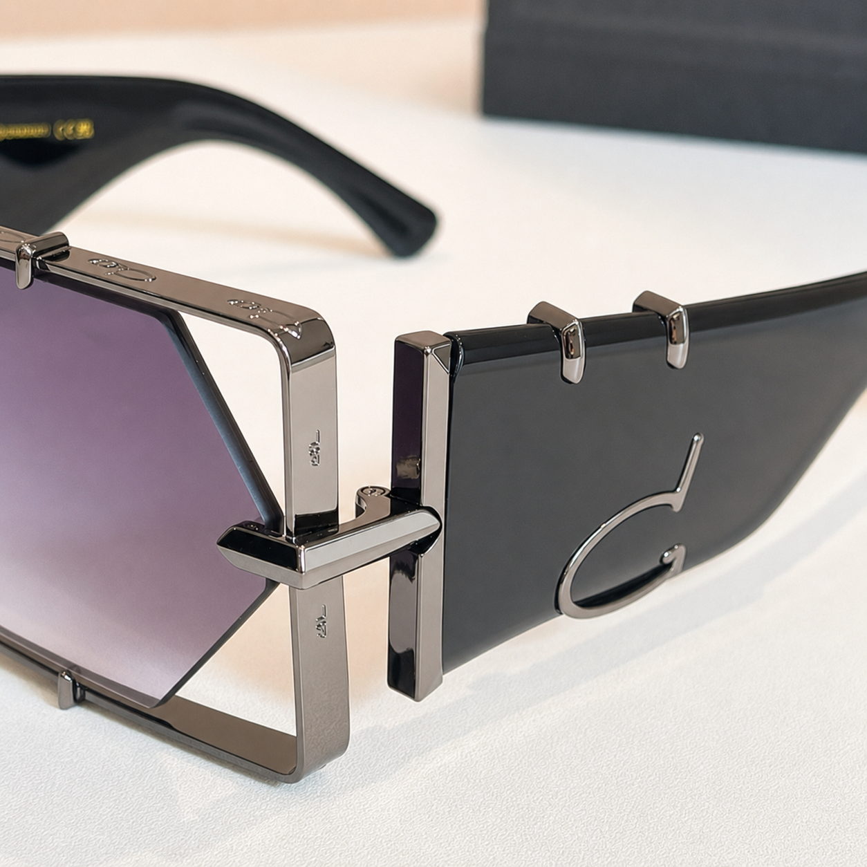 2026 High-End leisure travel versatile sunglasses19978