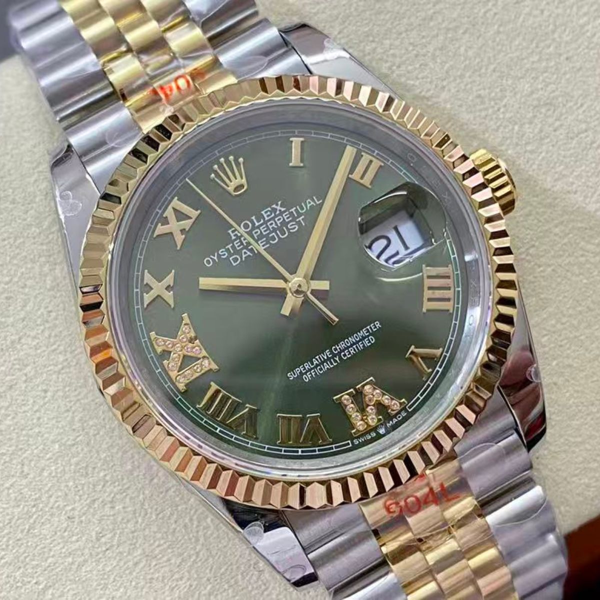 Regency Classic Date 36 mm Five-Link Fluted Bezel Olive green Dial 9626