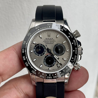 [Super Clone] Regency Racing Chronograph 40 mm Rubber Ceramic Bezel Steel and bright black Dial 126519LN 4605