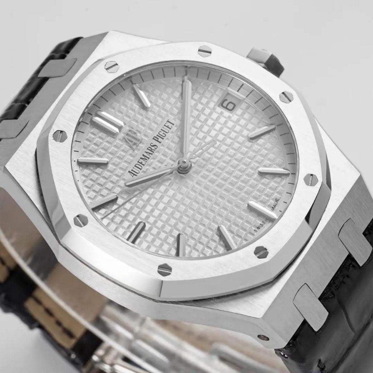 Prestige Atelier Octagon Sport 41mm White Dial Stainless Steel 8709