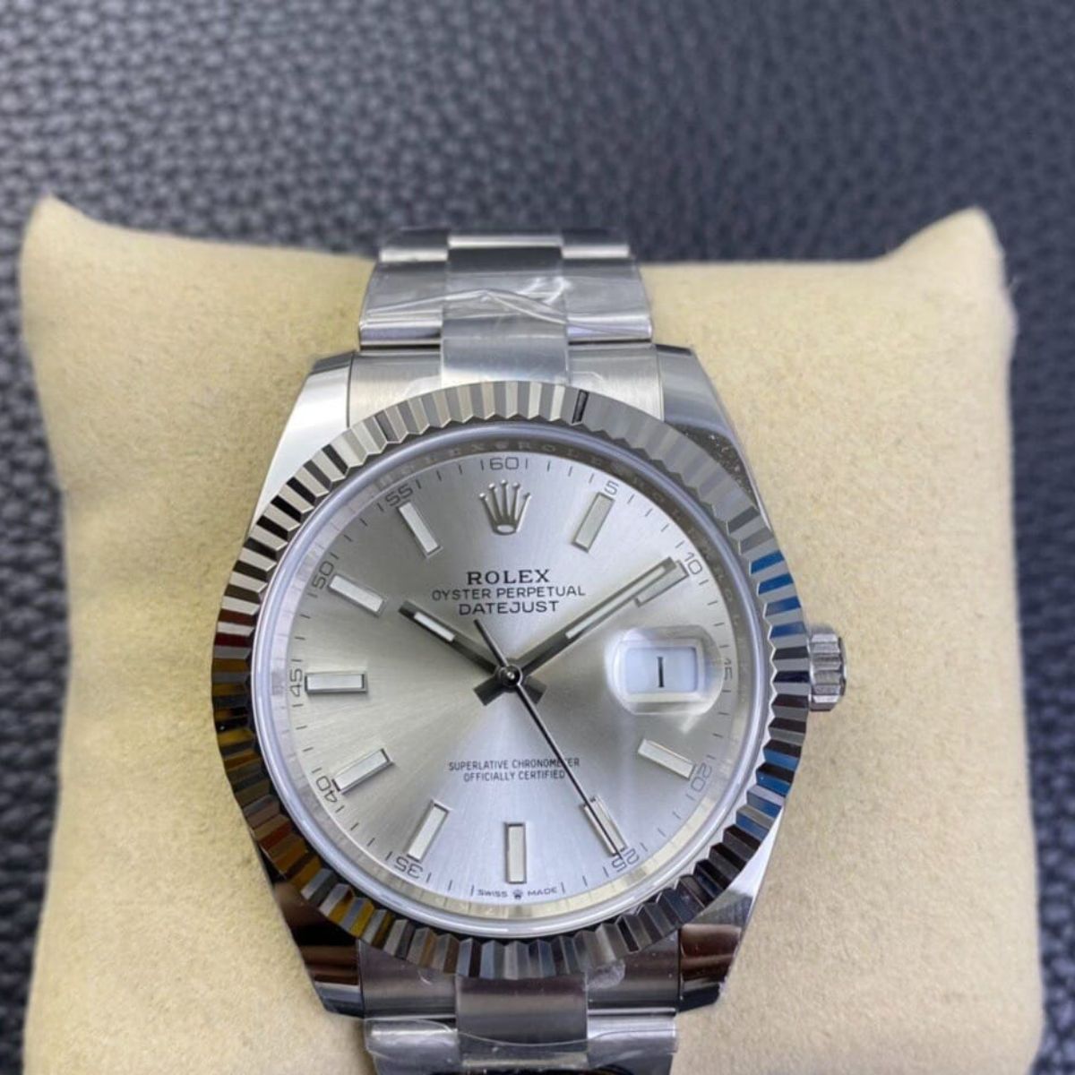Regency Classic Date 41 mm Five-Link Fluted Bezel Silver Dial 126234 2784