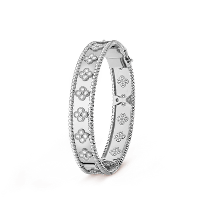 18K Celestial Perl̩e Clovers Bracelet