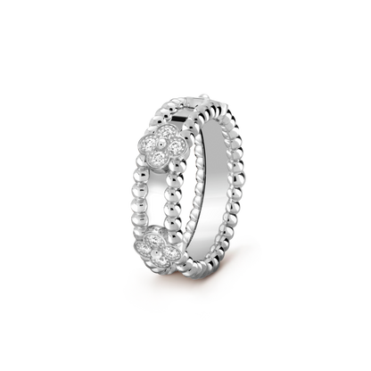 18K Celestial Perl̩e Clovers Ring