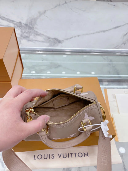 2026 Exquisite+leather+bags-486