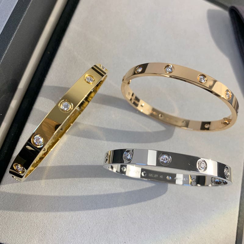 18K Celestial Ten Diamonds Love Bracelet