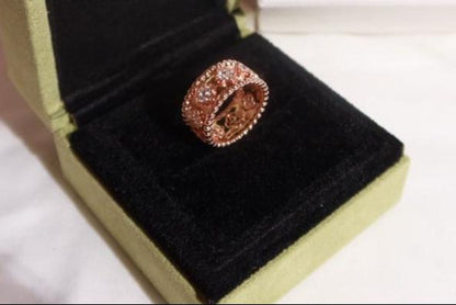 18K Celestial Perl̩e Clovers Ring