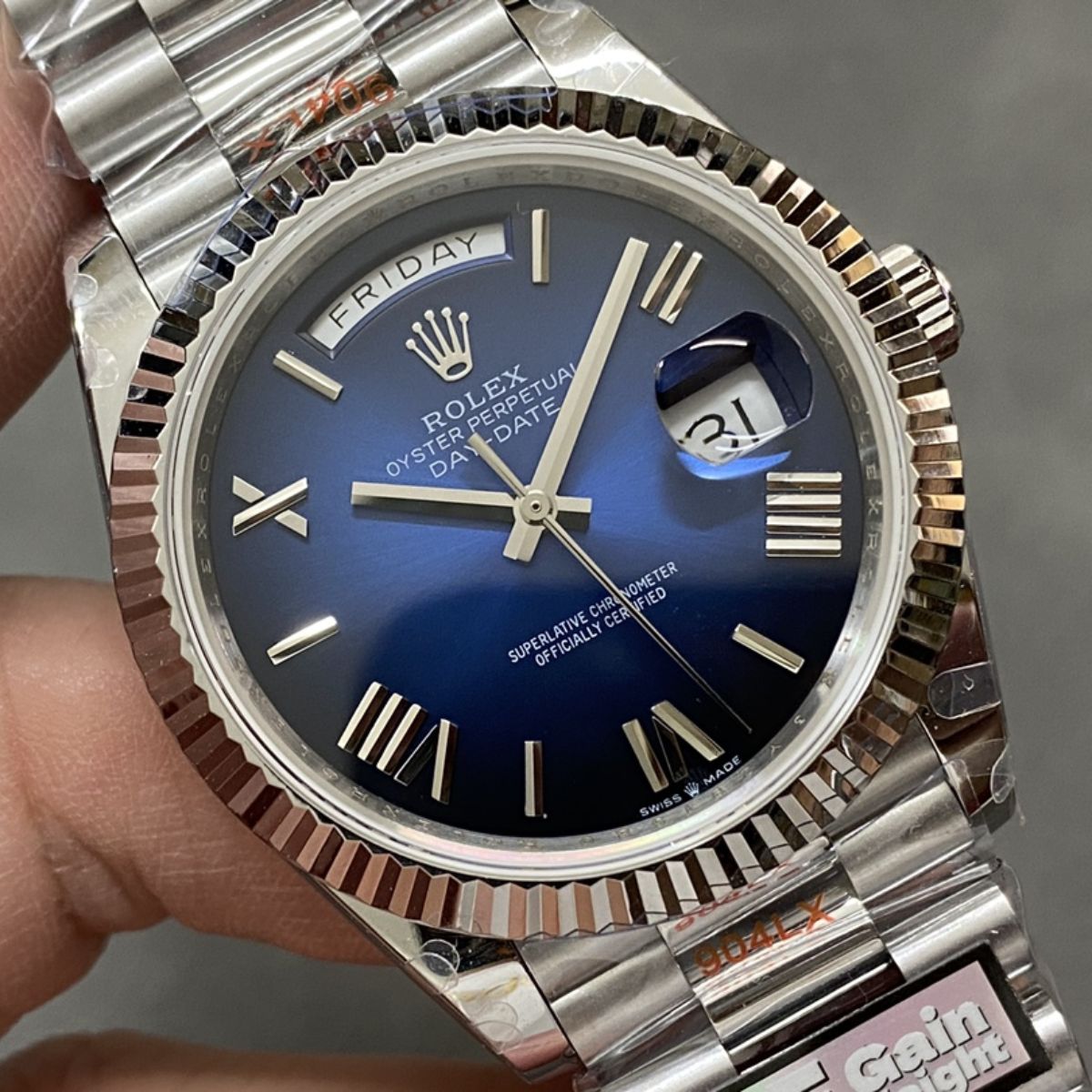 [Super Clone] Regency Weekday 40 mm Weekday Fluted Bezel Blue ombre Dial 228236 5756