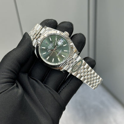 Regency Classic Date 41 mm Five-Link Fluted Bezel Mint green Dial 126334 7165