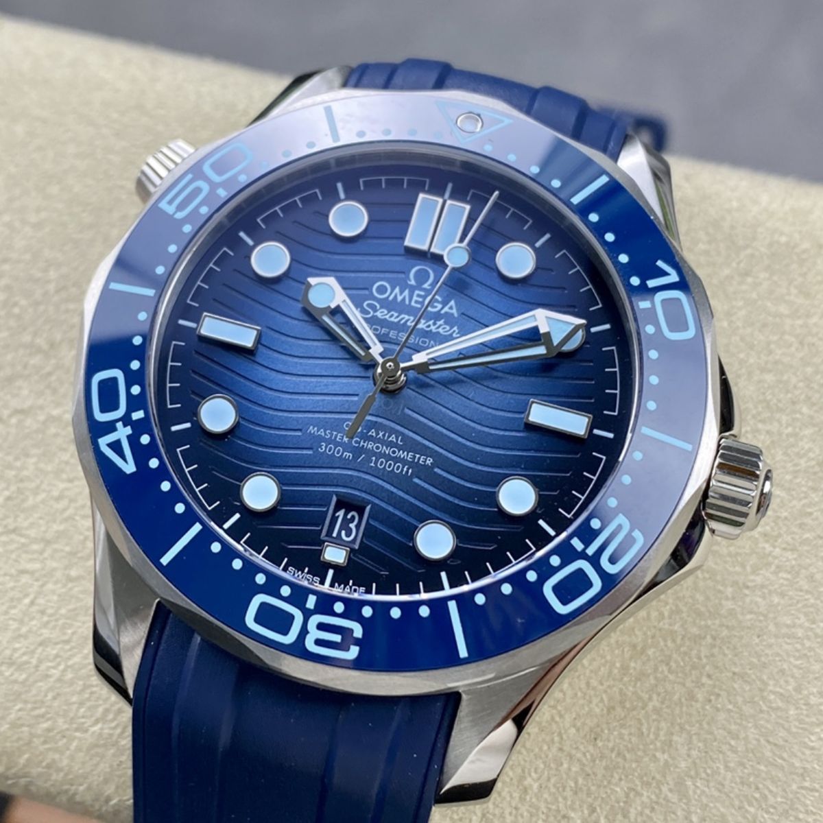 Celestial Seafarer Diver 300M 42mm Steel On Rubber Strap Blue Dial 4329