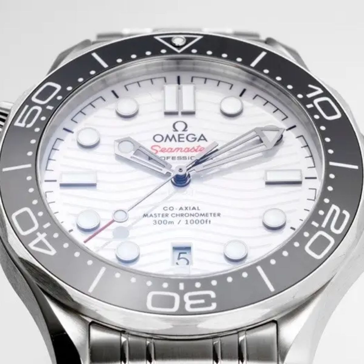 Celestial Seafarer Diver 300M 42mm Steel On Steel White Dial 4228