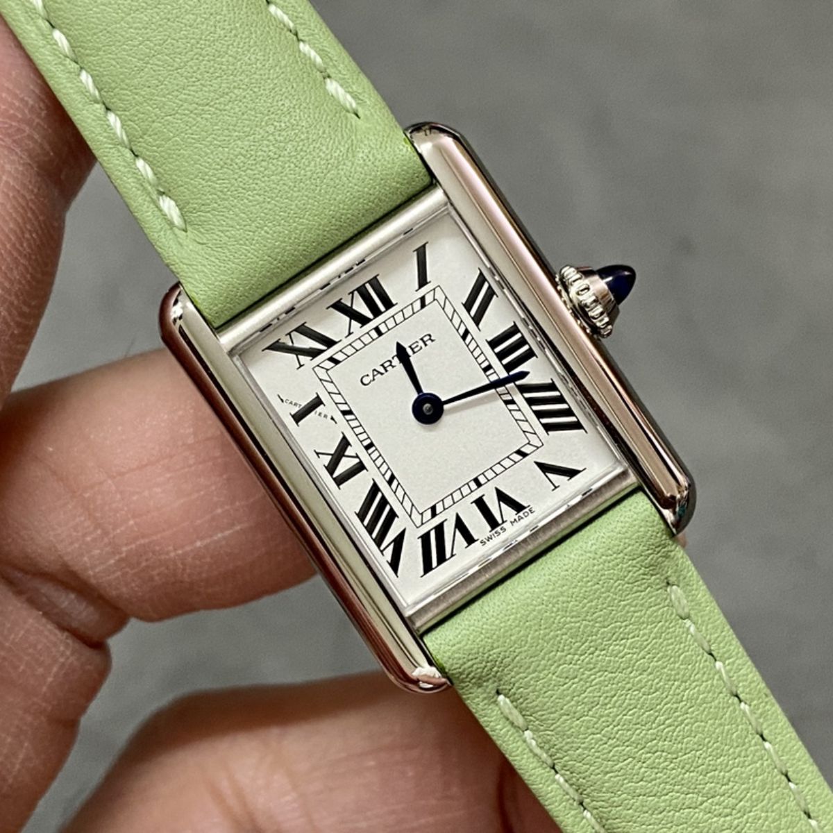 Parisian Rectangular Essential watch 29.5 x 22 mm 9351