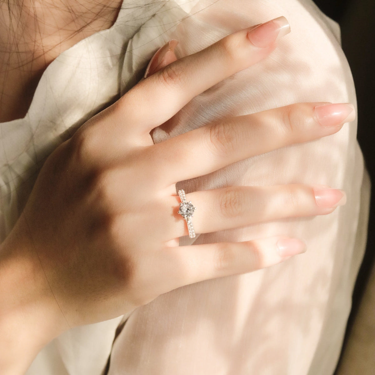 ELVORIA 6mm Moissanite Engagement Ring GRA ELVDA24 – 925 Sterling Silver