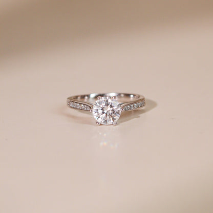 ELVORIA 6.5mm Moissanite Ring GRA ELVDA143 – Platinum Plated 925 Sterling Silver