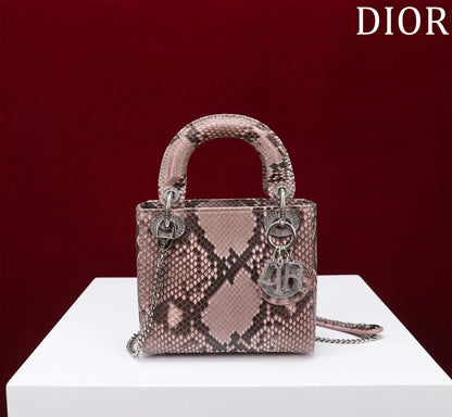 2026 Exquisite+leather+bags-112
