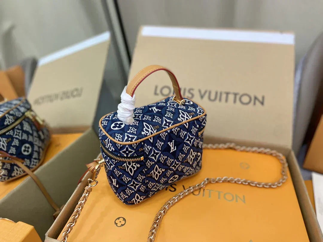 2026 Exquisite+leather+bags-526