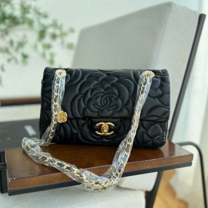 Camellia Medium Smooth Leather Flap Bag Black 26cm 22 New Collection Bag Flap Bag