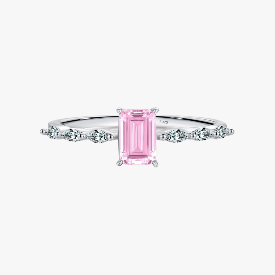 Elegant Emerald Cut Zirconia Ring – 925 Sterling Silver