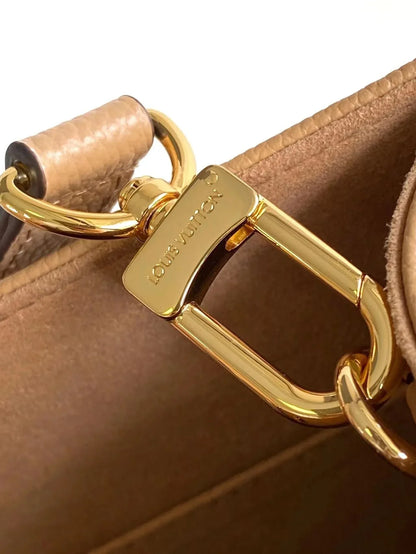 2026 Exquisite+leather+bags-393