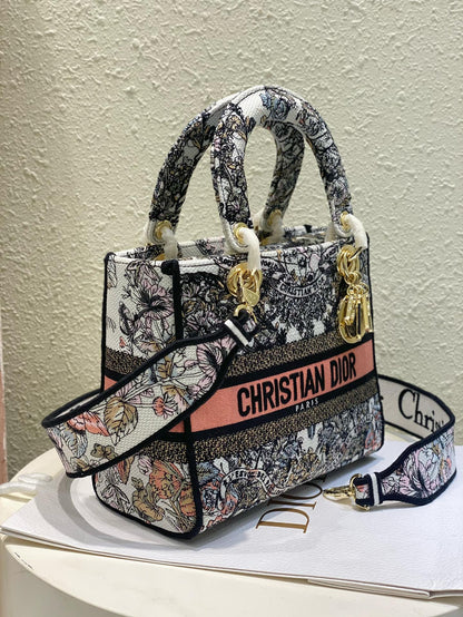 2026 Exquisite+leather+bags-142