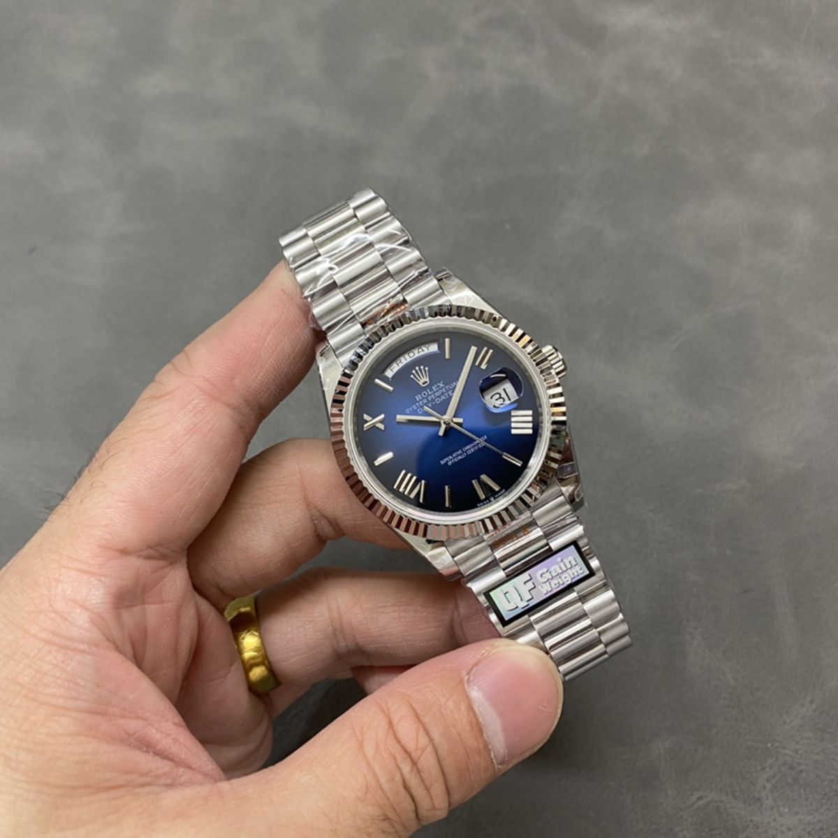[Super Clone] Regency Weekday 40 mm Weekday Fluted Bezel Blue ombre Dial 228236 5756
