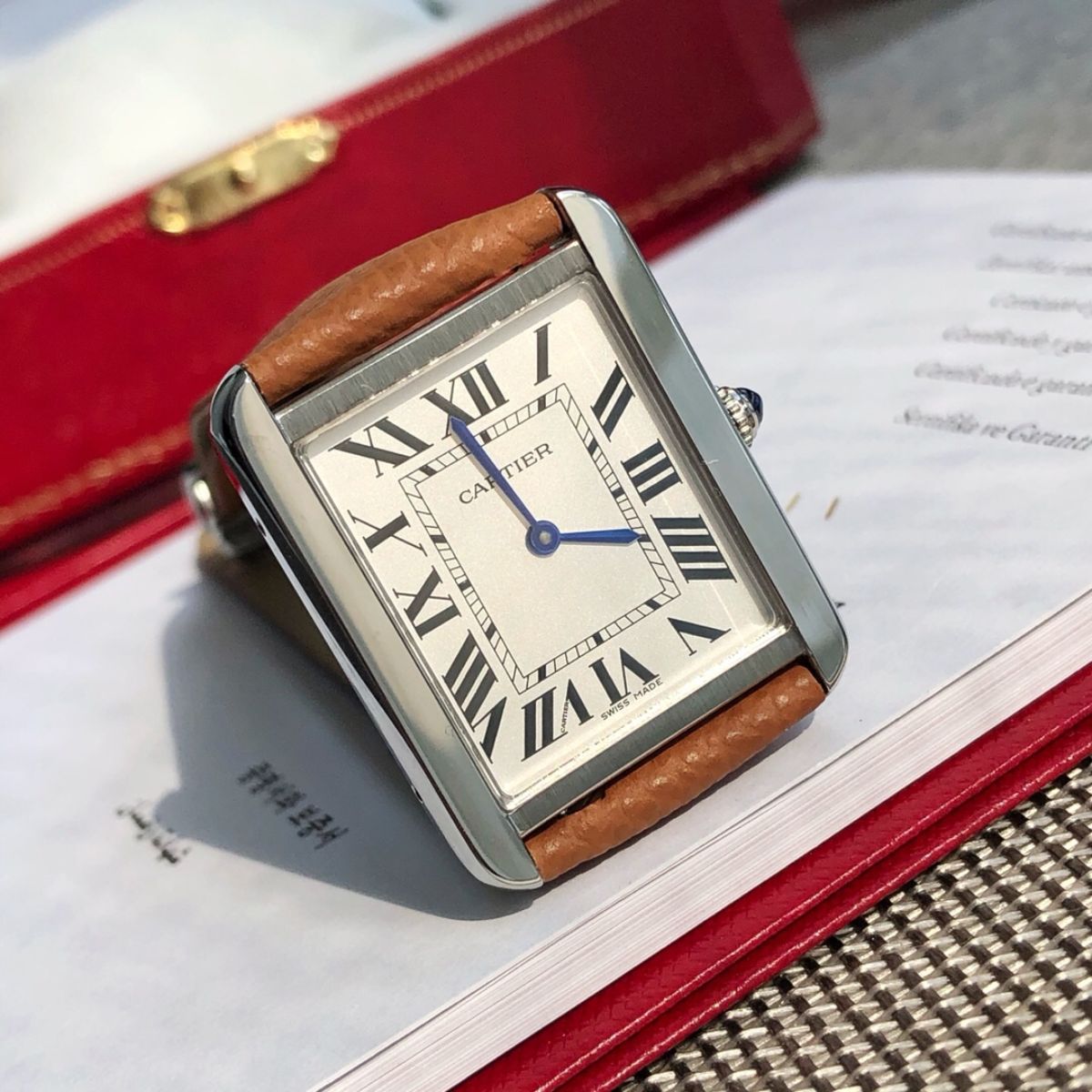 Parisian Rectangular Essential watch 33 x 27 mm 3780
