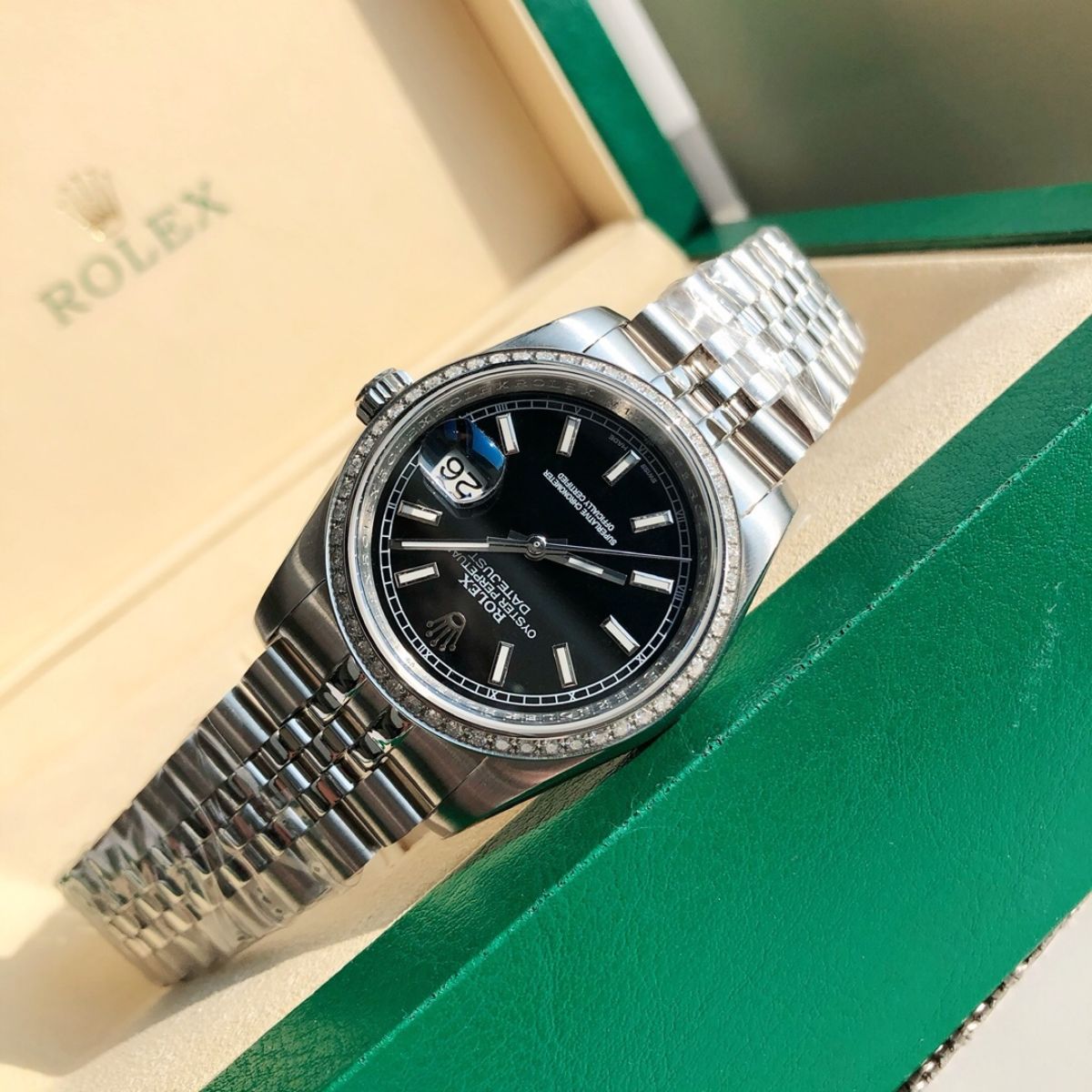 [Super Clone] Regency Classic Date 36 mm Five-Link Brilliant diamond set Bezel Bright black Dial 116244 5303