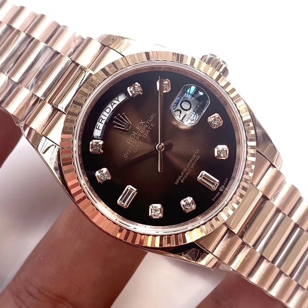 [Super Clone] Regency Weekday 36 mm Weekday Fluted Bezel Brown ombre set with diamonds Dial 128235 4803