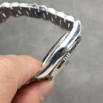 [Super Clone] Regency Weekday 36 mm Weekday Fluted Bezel Blue ombre Dial 128239 8049