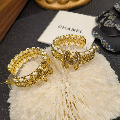 Shiny Gold Circle Earrings