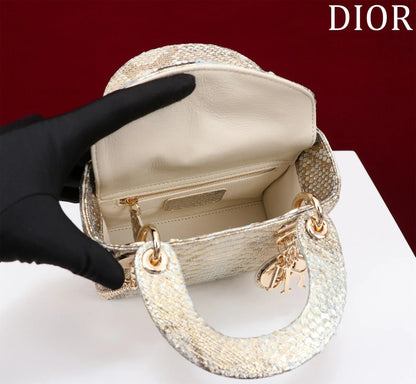 2026 Exquisite+leather+bags-107