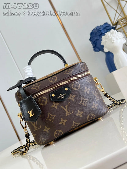 2026 Exquisite+leather+bags-359