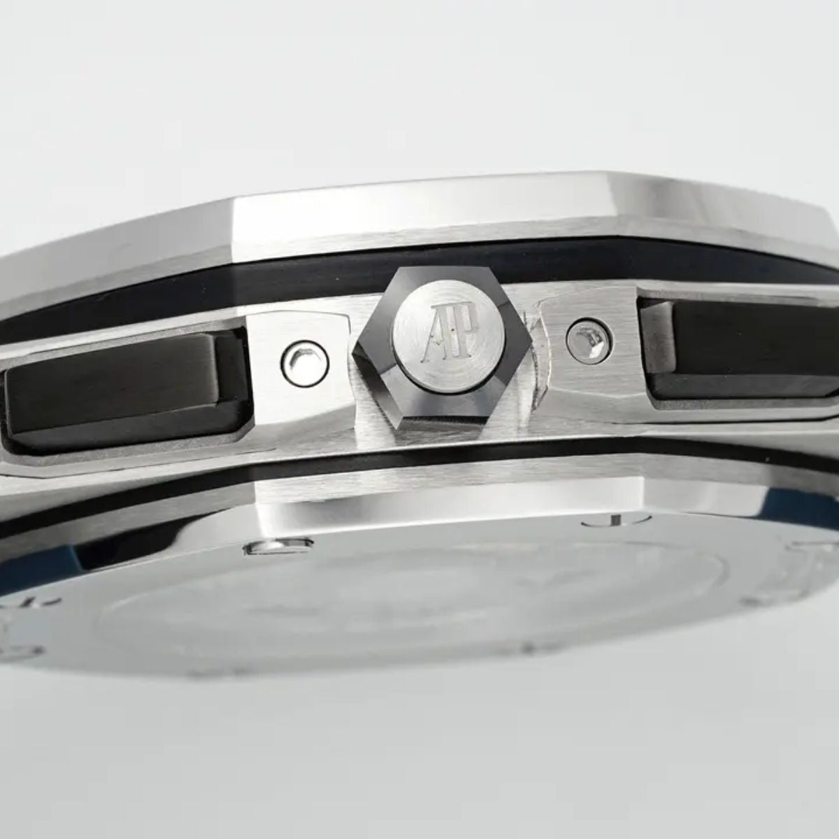 Prestige Atelier Coastal Sport Chronograph 43mm Blue Dial Stainless Steel 9299