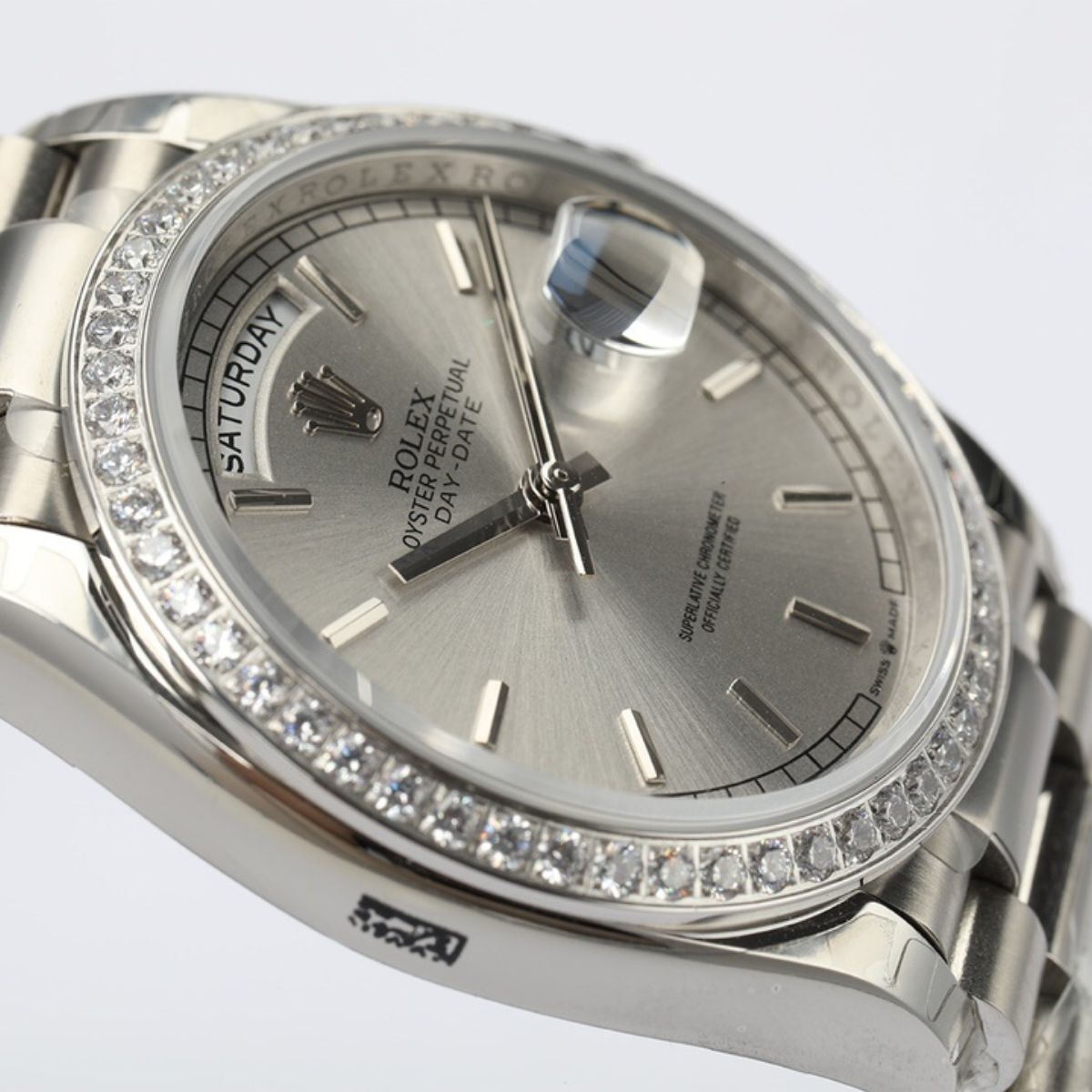 Regency Weekday 36 mm Weekday Brilliant diamond set Bezel Silver Dial 128349RBR 3372