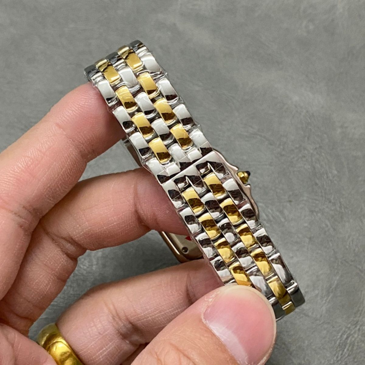 Parisian Panthère de Parisian watch 27 x 37 mm 6638
