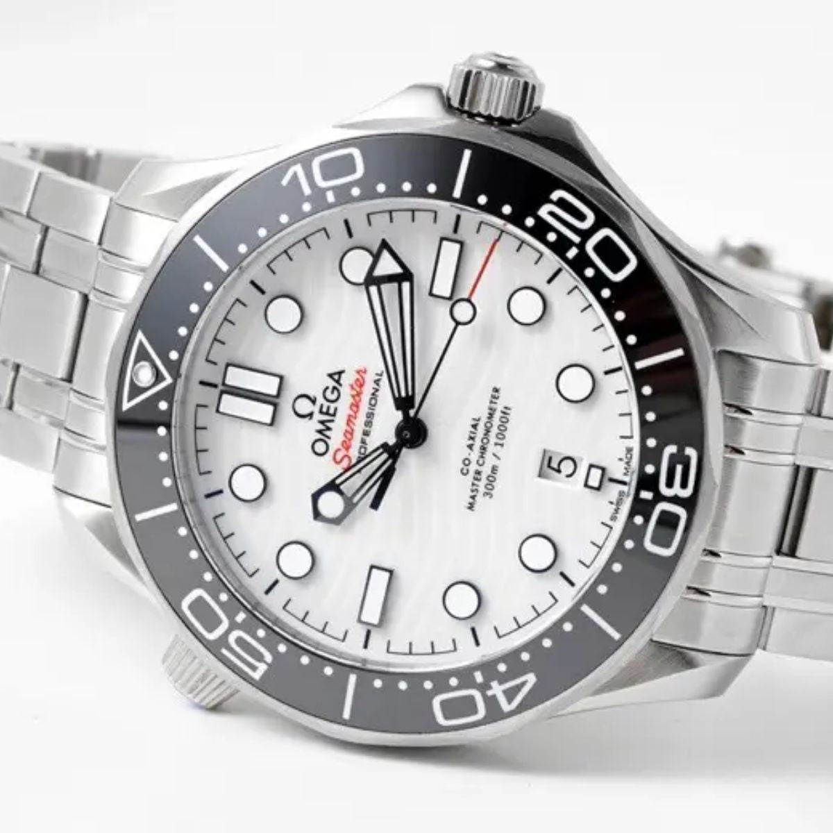 Celestial Seafarer Diver 300M 42mm Steel On Steel White Dial 4228