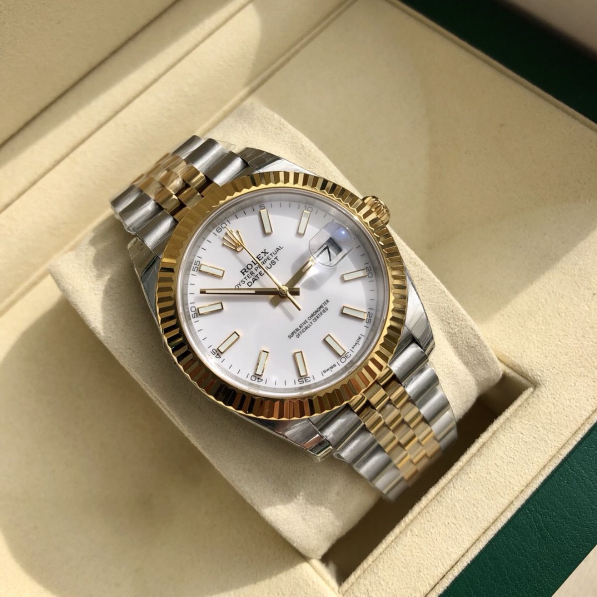 Regency Classic Date 41 mm Five-Link Fluted Bezel White Dial 126333 5577