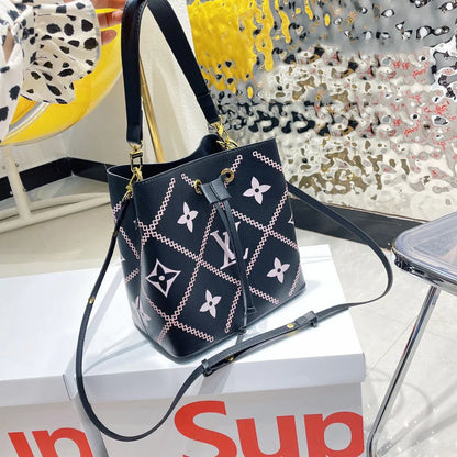 2026 Exquisite+leather+bags-509