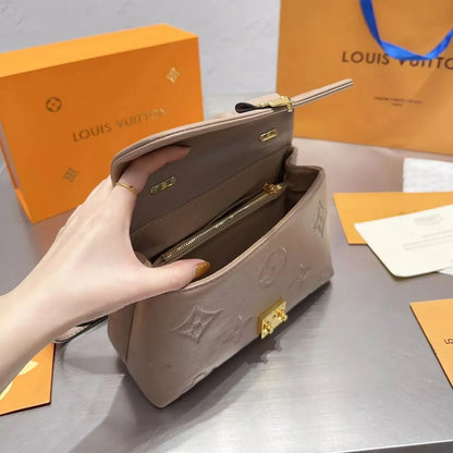 2026 Exquisite+leather+bags-568